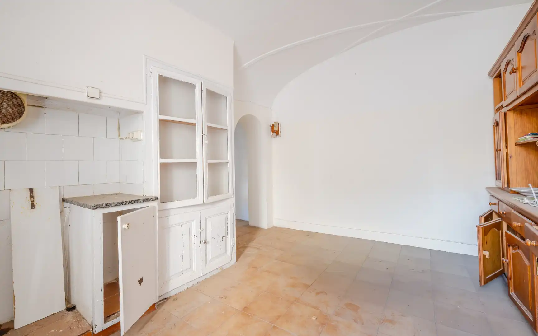 Kitchen of Buildings for sale in Benaguasil