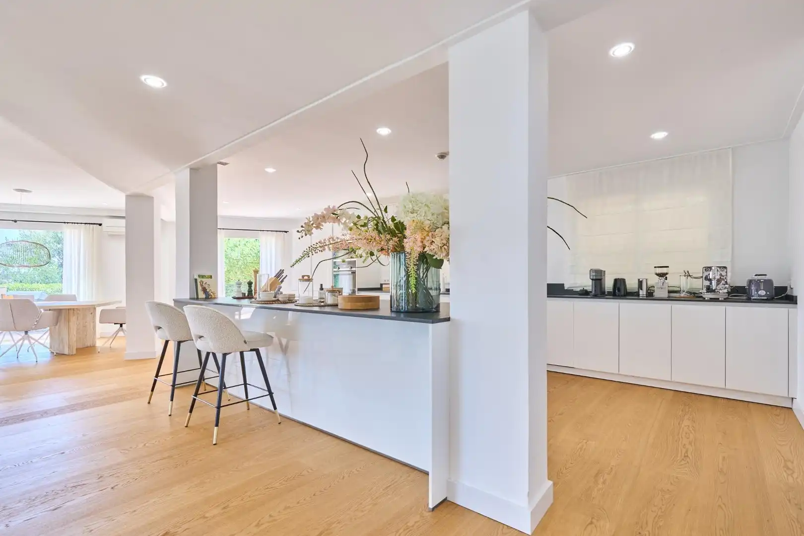 Cuina de Casa o xalet en venda en  Palma de Mallorca amb Aire condicionat, Jardí privat i Parquet