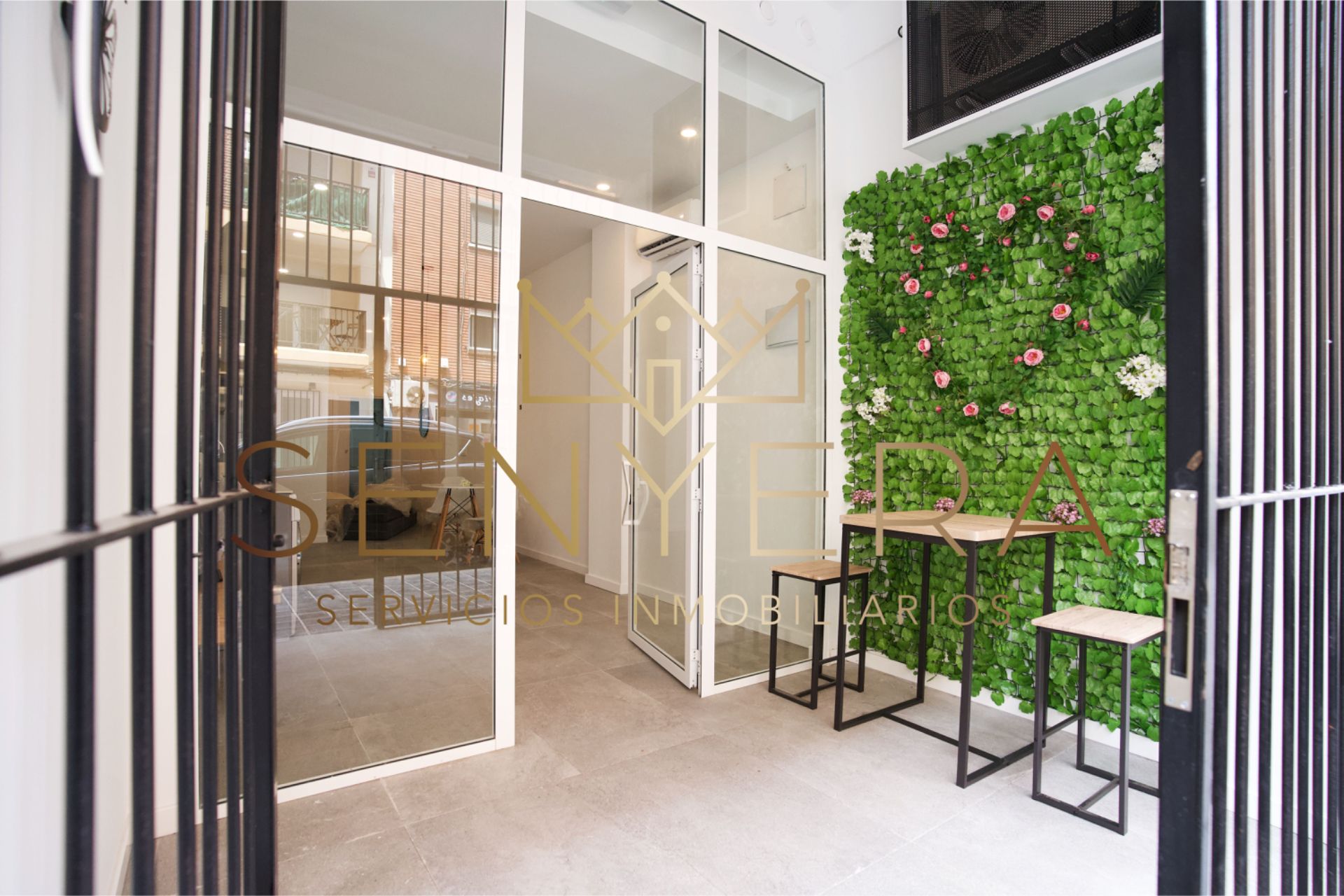 Flat for sale in  Valencia Capital  with Terrace