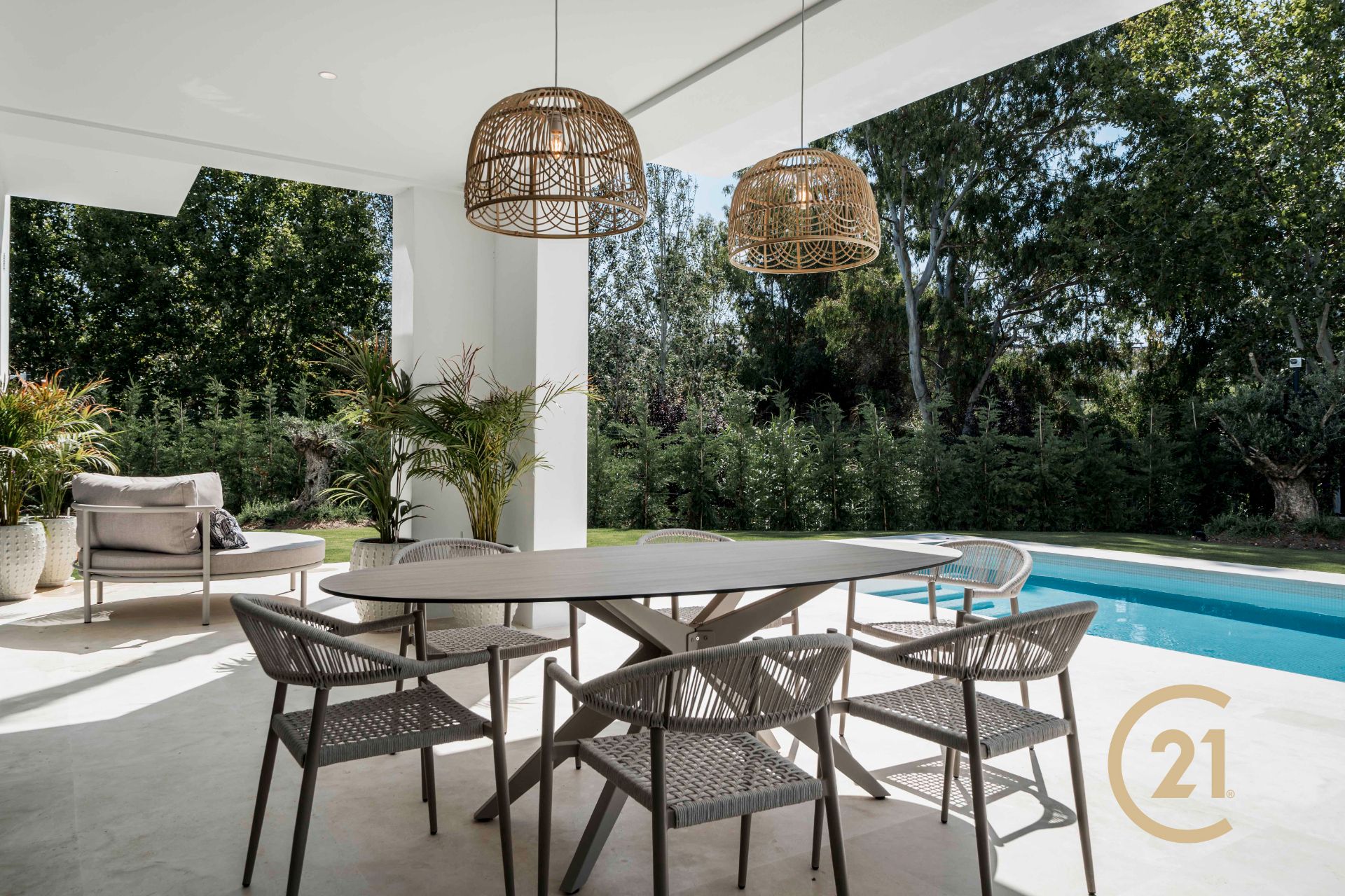 Terrace of House or chalet for sale in Estepona  with Air Conditioner, Heating and Private garden