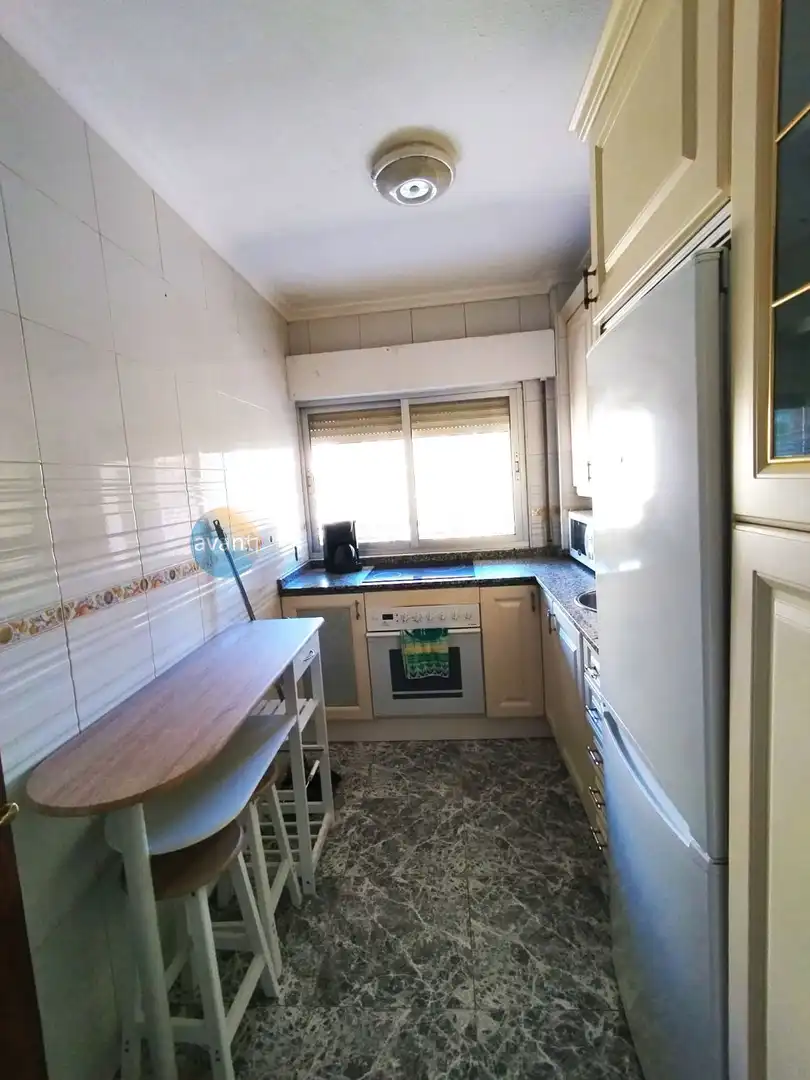 Cocina de Piso de alquiler en Salamanca con Calefacción, Terraza y Amueblado