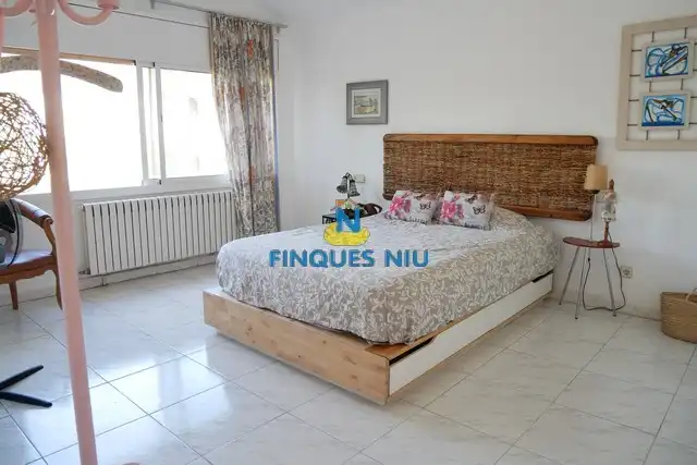 Casa con piscina en venta en Carrer Sant Martí, imagen 142