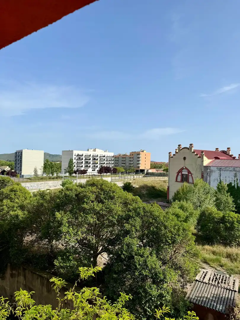 Vista exterior de Pis en venda en Vilafranca del Penedès amb Terrassa