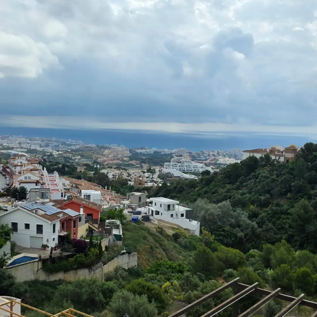 Àtic amb piscina en venda a Benalmádena pueblo, imagen 2