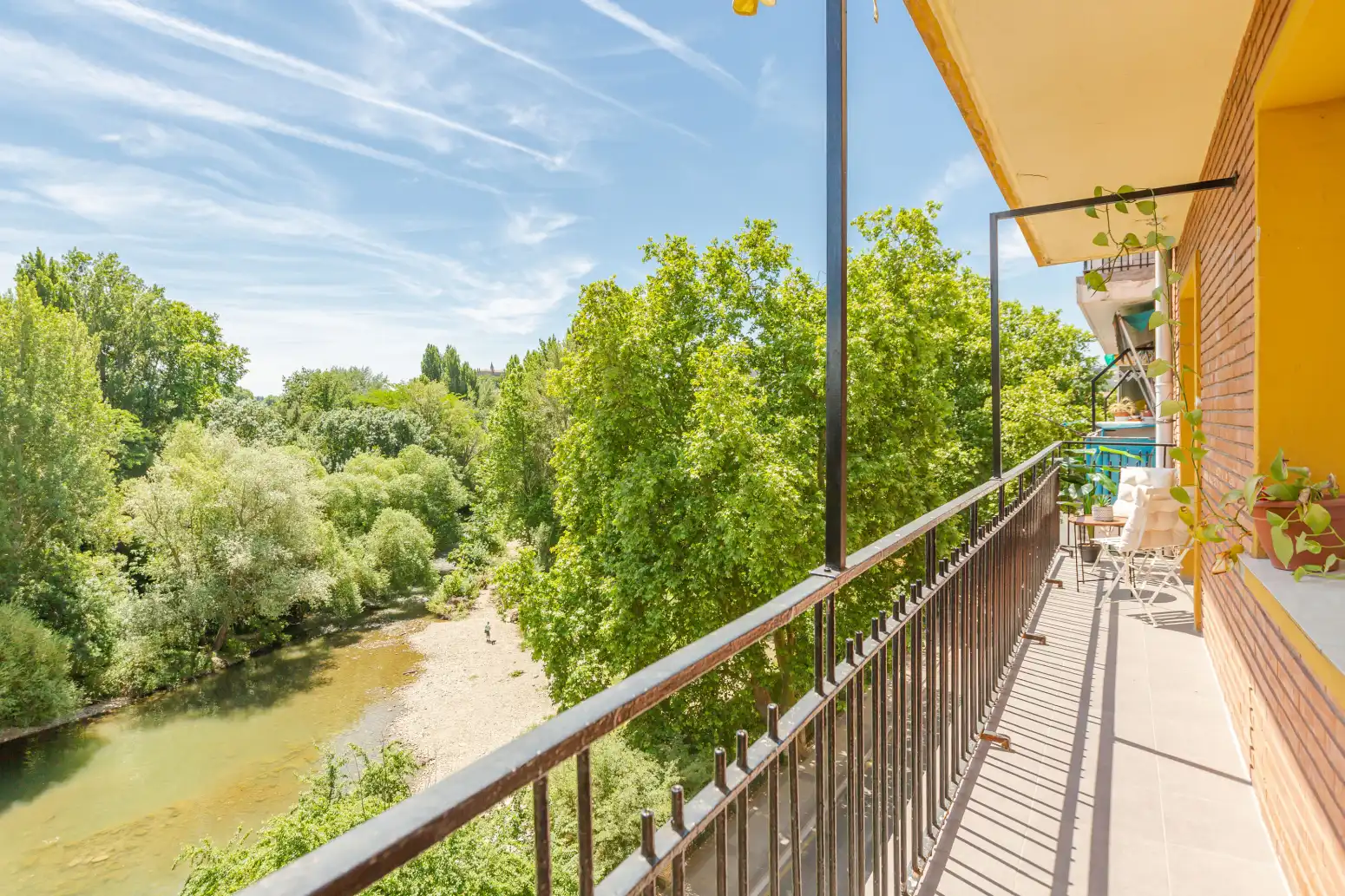 Terraza de Piso en venta en  Pamplona / Iruña con Calefacción, Parquet y Balcón