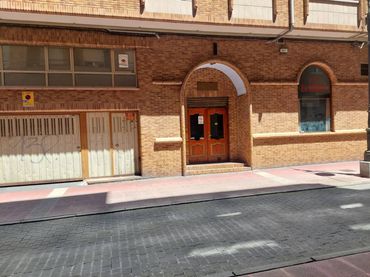 Local comercial en venta en Calle Covadonga 14