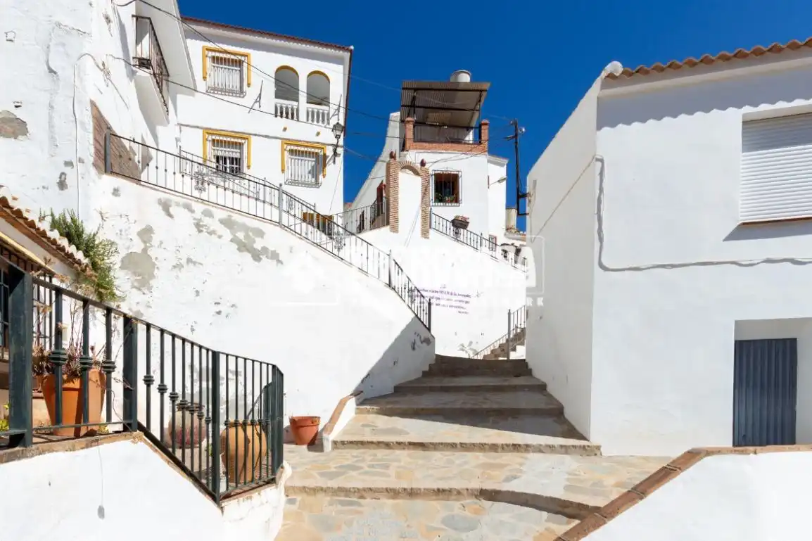 Vista exterior de Casa o chalet en venta en Almáchar