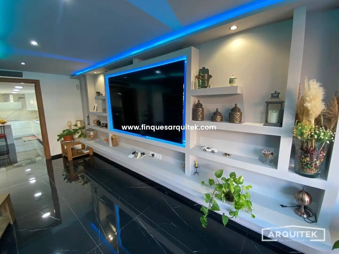Casa adosada en venta en Rosselló