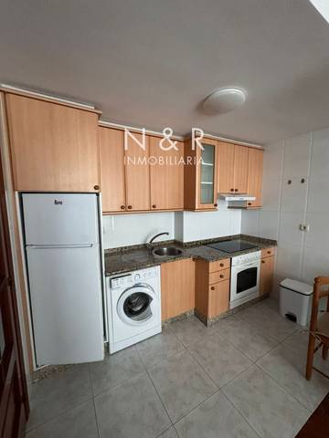 Piso en Alquiler en ANXERIZ en O Milladoiro