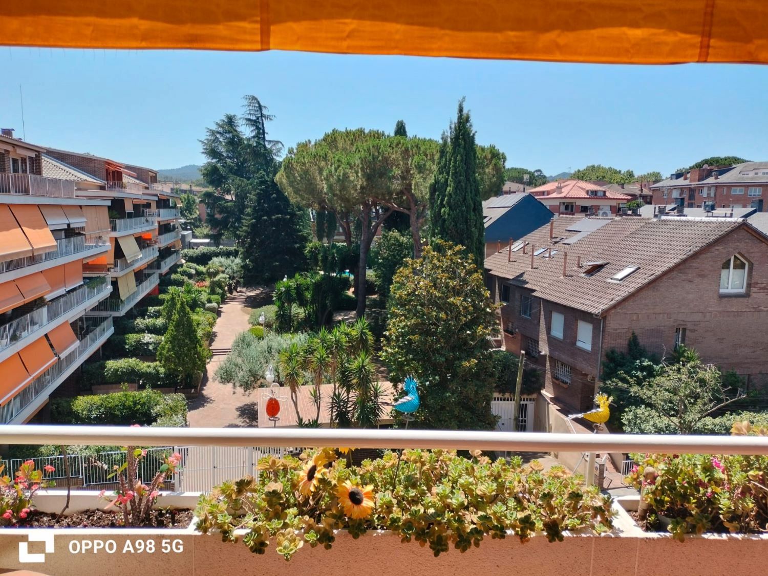 Exterior view of Attic for sale in Sant Cugat del Vallès  with Air Conditioner, Heating and Parquet flooring
