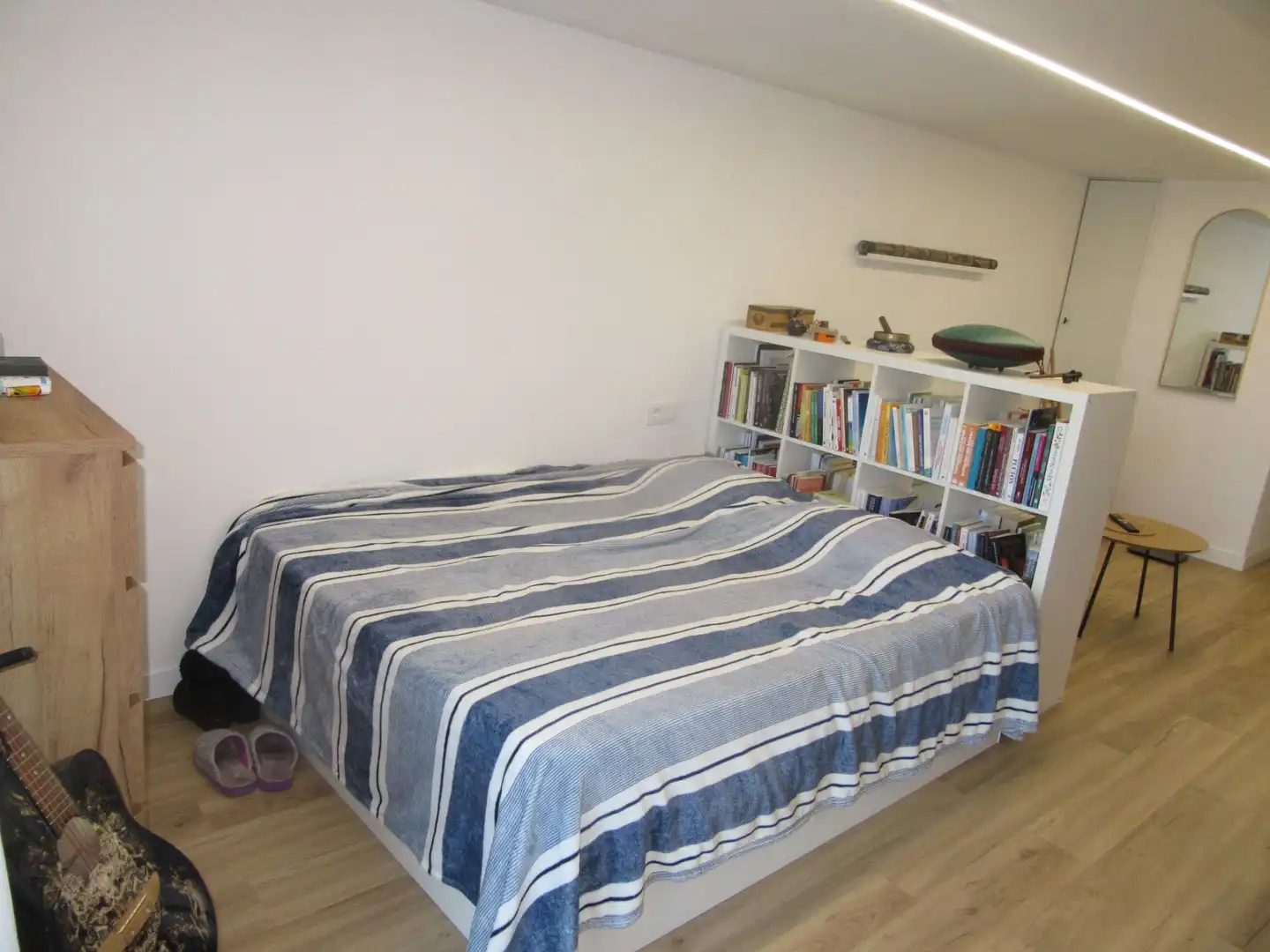 Habitación de Apartamento en venta en Jaca con Calefacción, Terraza y Amueblado