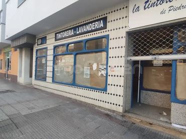 Local commercial à vendre à Piedras Blancas