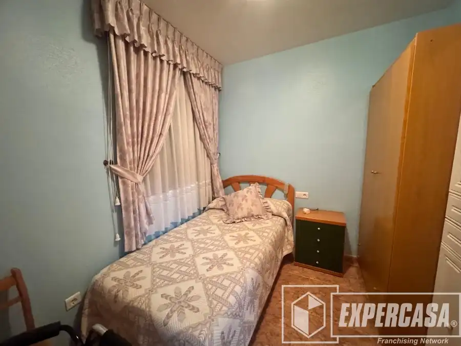 Bedroom of Flat for sale in Albal  with Air Conditioner, Terrace and Storage room