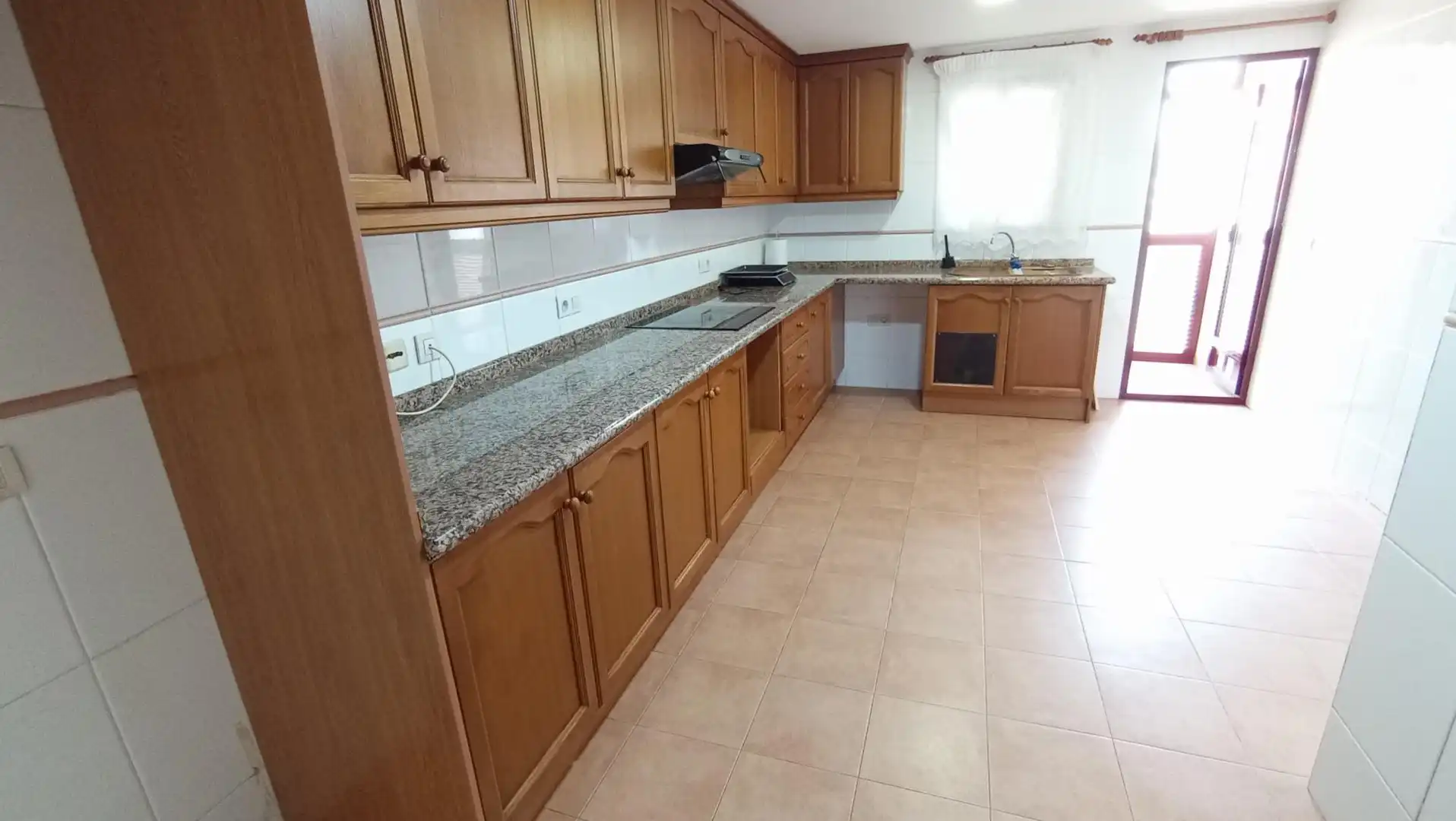 Penthouse with terrace for sale in Oeste, imagen 7