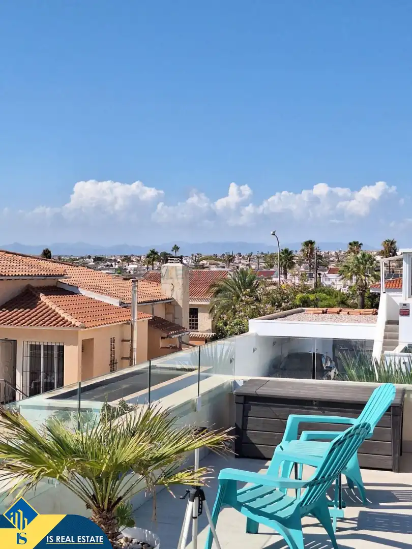 Villa avec piscine à vendre à Zona Carrefour - Urbanizaciones, imagen 27