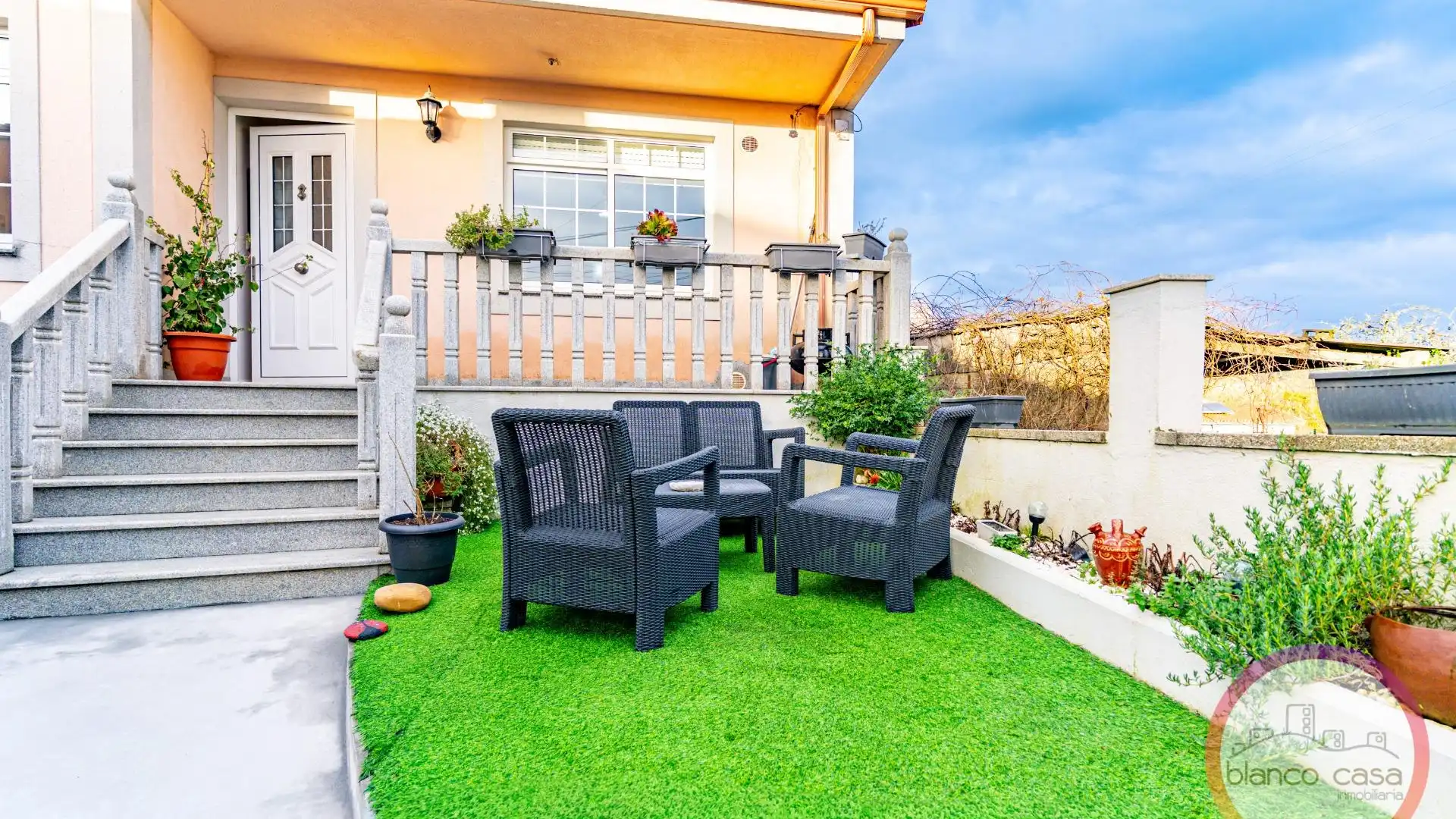 Terrace of Houses for sale in Carballo  with Private garden, Storage room and Furnished