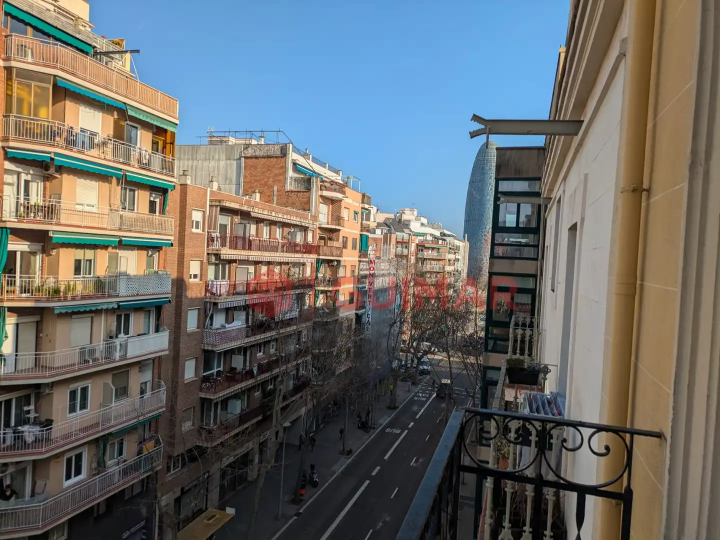 Flat with terrace for sale in Barcelona - Calle INDEPENDENCIA