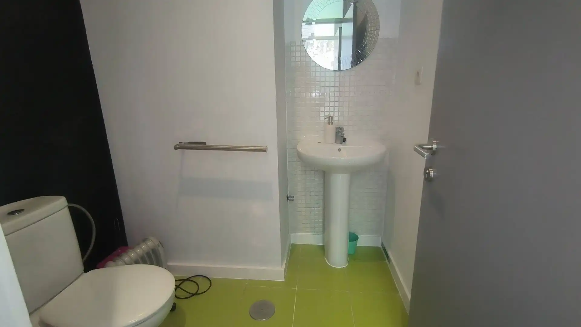 Badezimmer von Büro zur Miete in Santiago de Compostela 