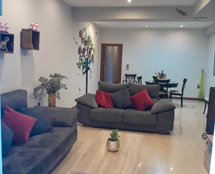Sala d'estar de Pis en venda en  Albacete Capital amb Calefacció, Traster i Forn