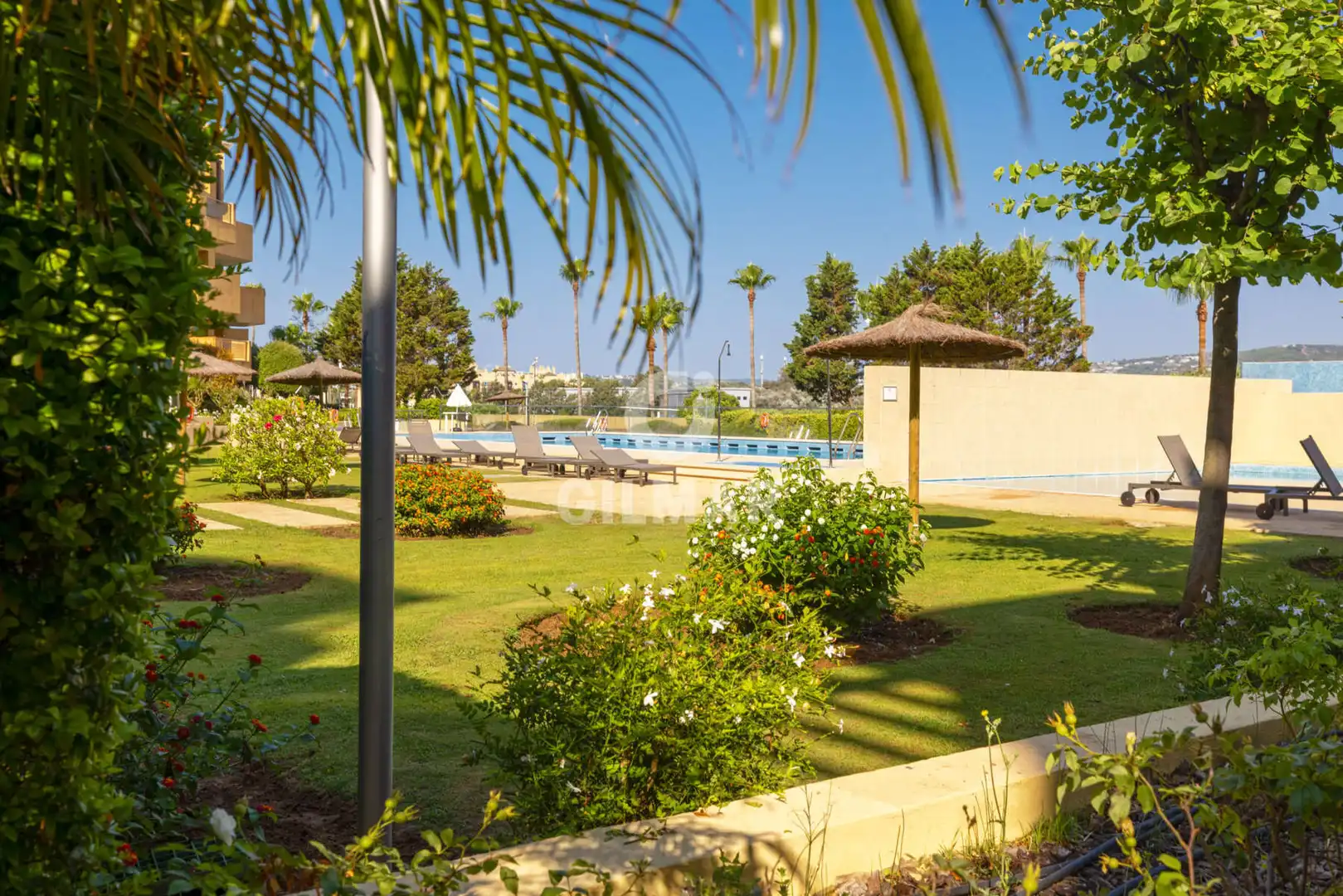 Piscina de Apartamento en venta en Sotogrande con Calefacción, Jardín privado y Trastero