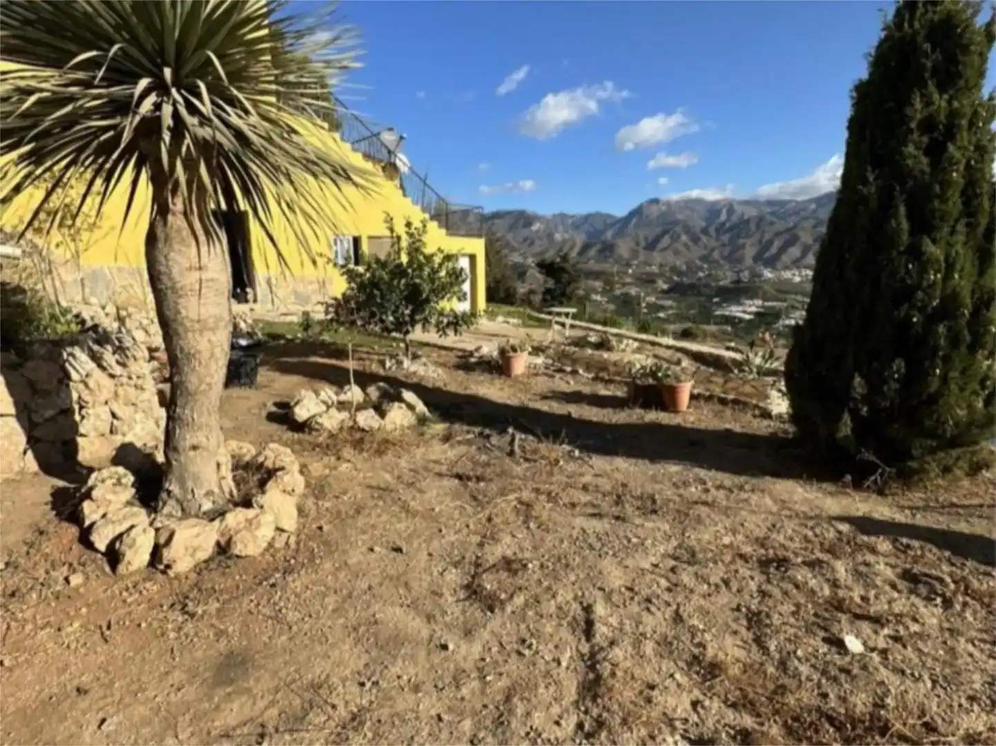 Vista exterior de Apartamento en venta en Nerja con Aire acondicionado, Piscina y Balcón