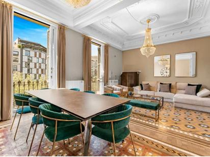 Sala d'estar de Pis de lloguer en  Barcelona Capital amb Aire condicionat, Calefacció i Terrassa