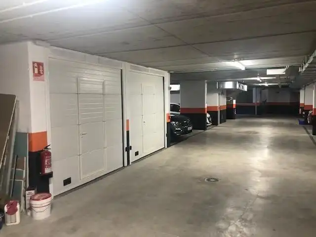 Parking de Garaje de alquiler en Tomares