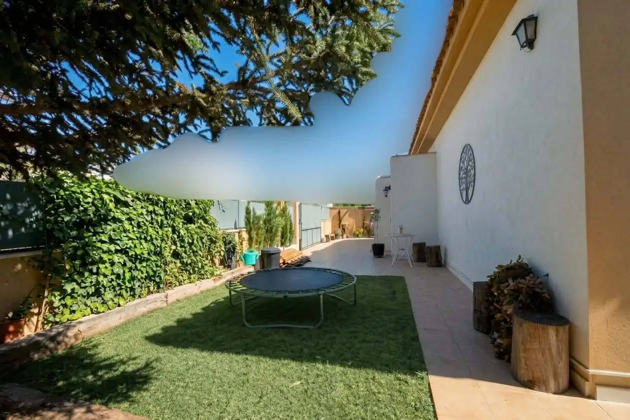 Chalet con piscina en venta en Calle Sierra de Libar, imagen 6