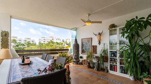 Foto 5 de Apartamento en venta en Avenida Parque Selwo, 18, La Concha - Resina Golf, Estepona