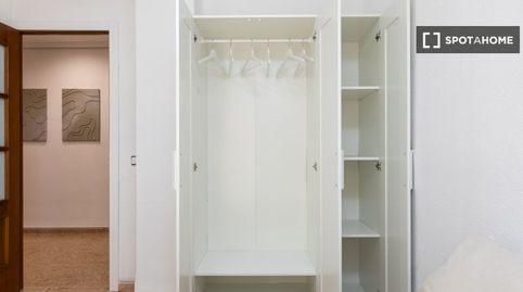 Foto 5 de Habitación en Russafa, Valencia Capital