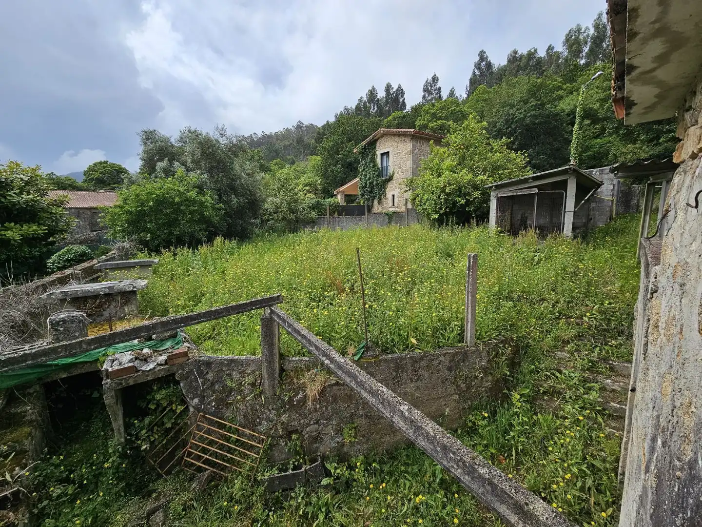 Casa o xalet en venda en Arteixo amb Jardí privat