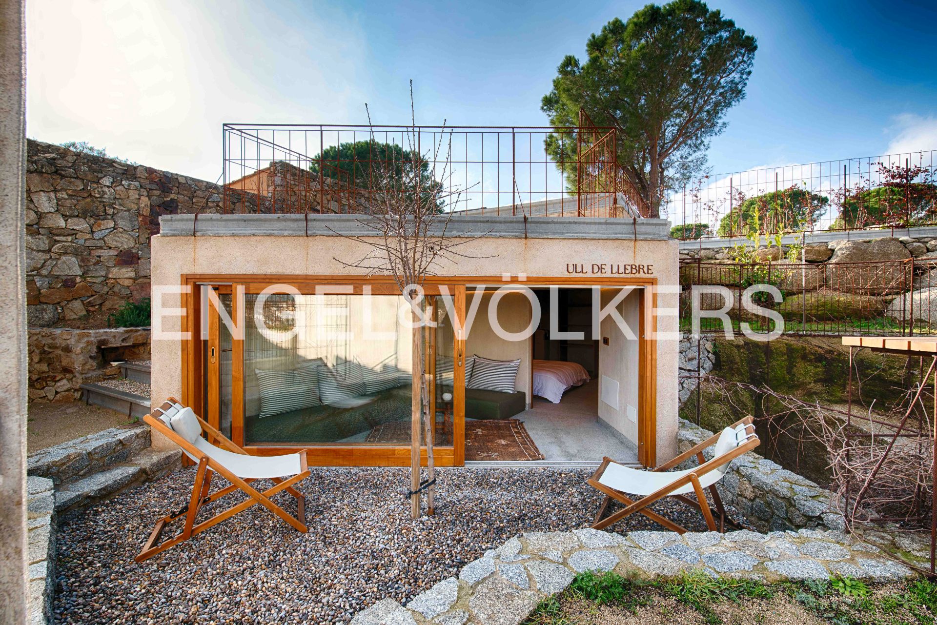 Terraza de Edificio en venta en Capmany