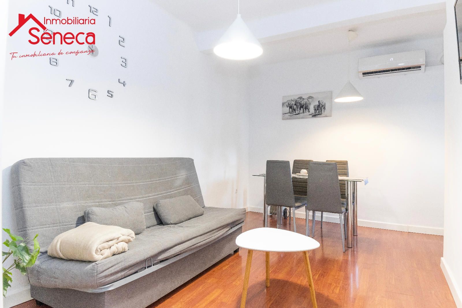 Living room of Flat for sale in  Córdoba Capital  with Heating, Storage room and Furnished