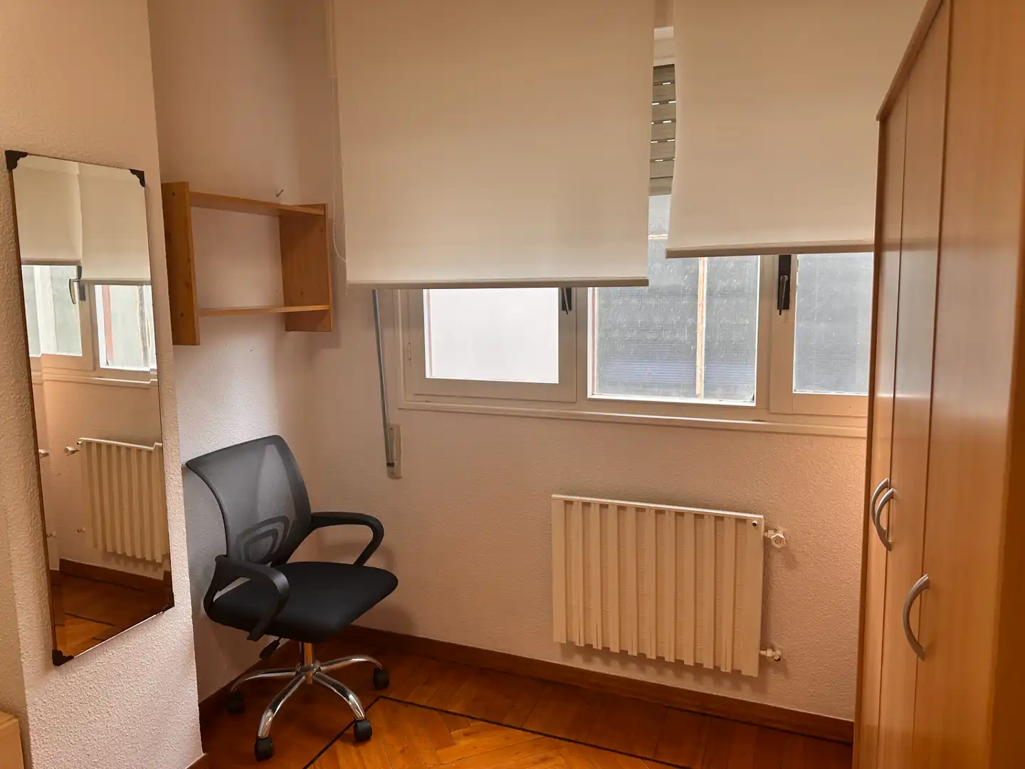 Apartamento de alquiler en Santander con Calefacción, Parquet y Amueblado