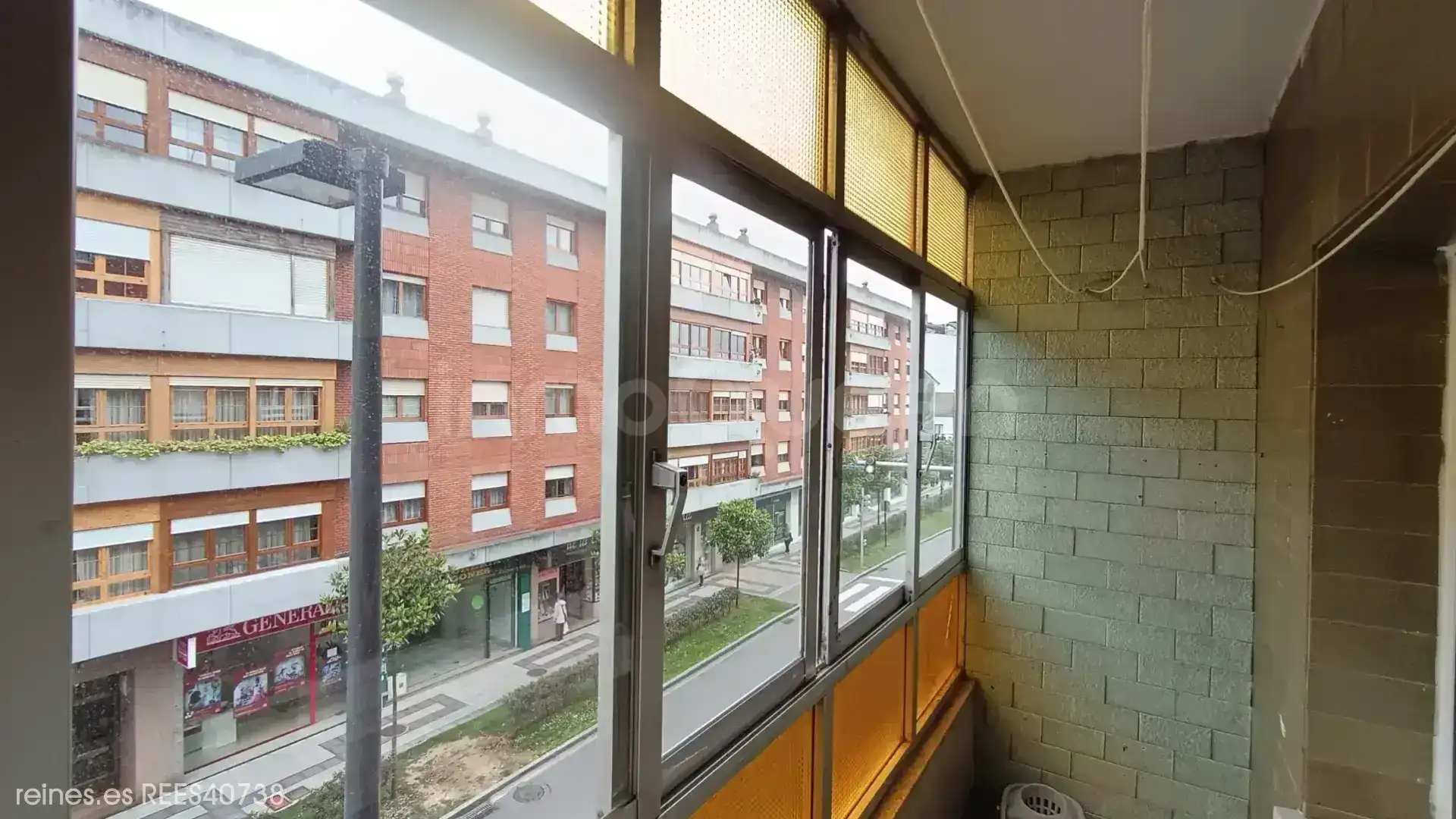 Terraza de Piso de alquiler en Siero con Calefacción, Terraza y Amueblado