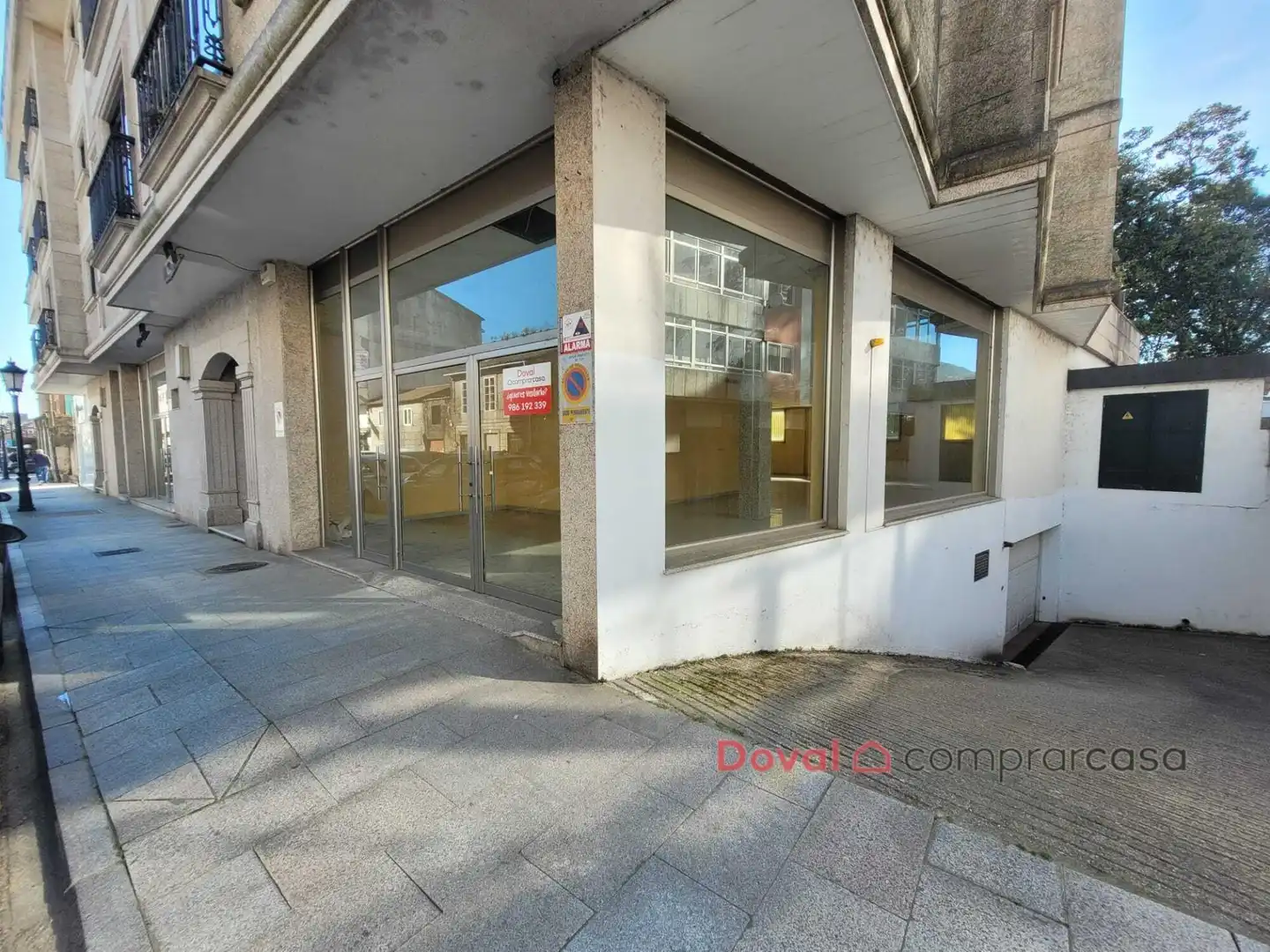 Locale commerciale in affitto a Tui