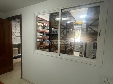 Local comercial en venda a Chana