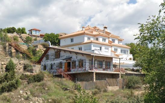 Exterior view of House or chalet for sale in Manzanares El Real  with Private garden, Terrace and Balcony