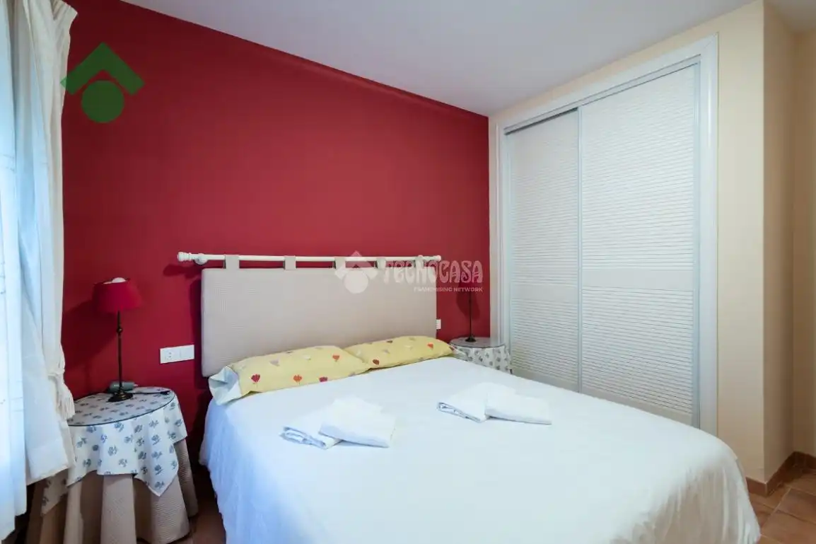 Dormitori de Casa adosada en venda en La Herradura