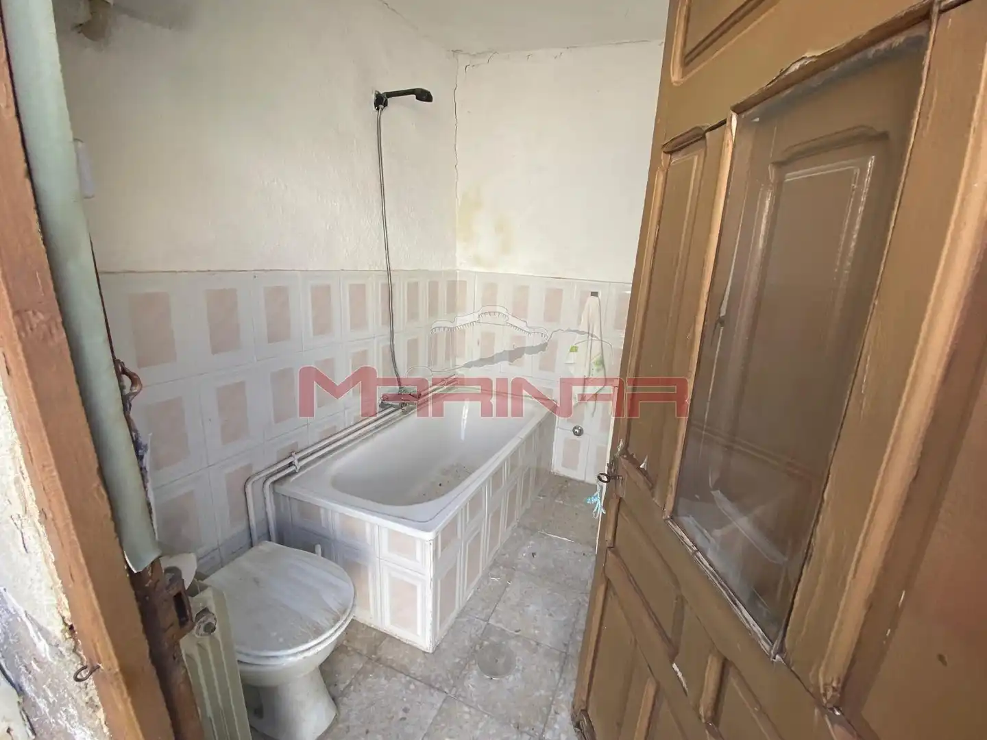 Bathroom of Detached homes for sale in Borox  with Heating