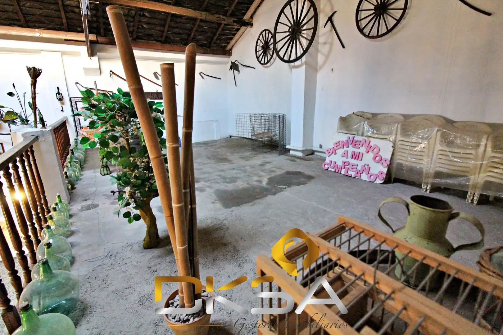 Local comercial en venda a Madrigal, imagen 8
