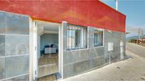 Exterior view of Single-family semi-detached for sale in Sant Vicenç Dels Horts  with Air Conditioner, Heating and Terrace
