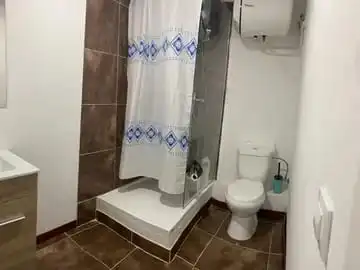 Bathroom of Flat for rent in Valencia  with Air Conditioner, Heating and Furnished