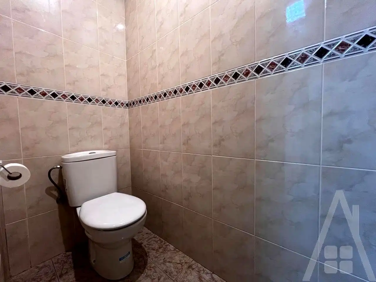 Bany de Local en venda en Etxebarri