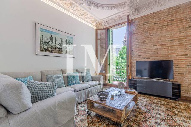 Apartamento en Alquiler en  ROSSELLO en Dreta de l'Eixample