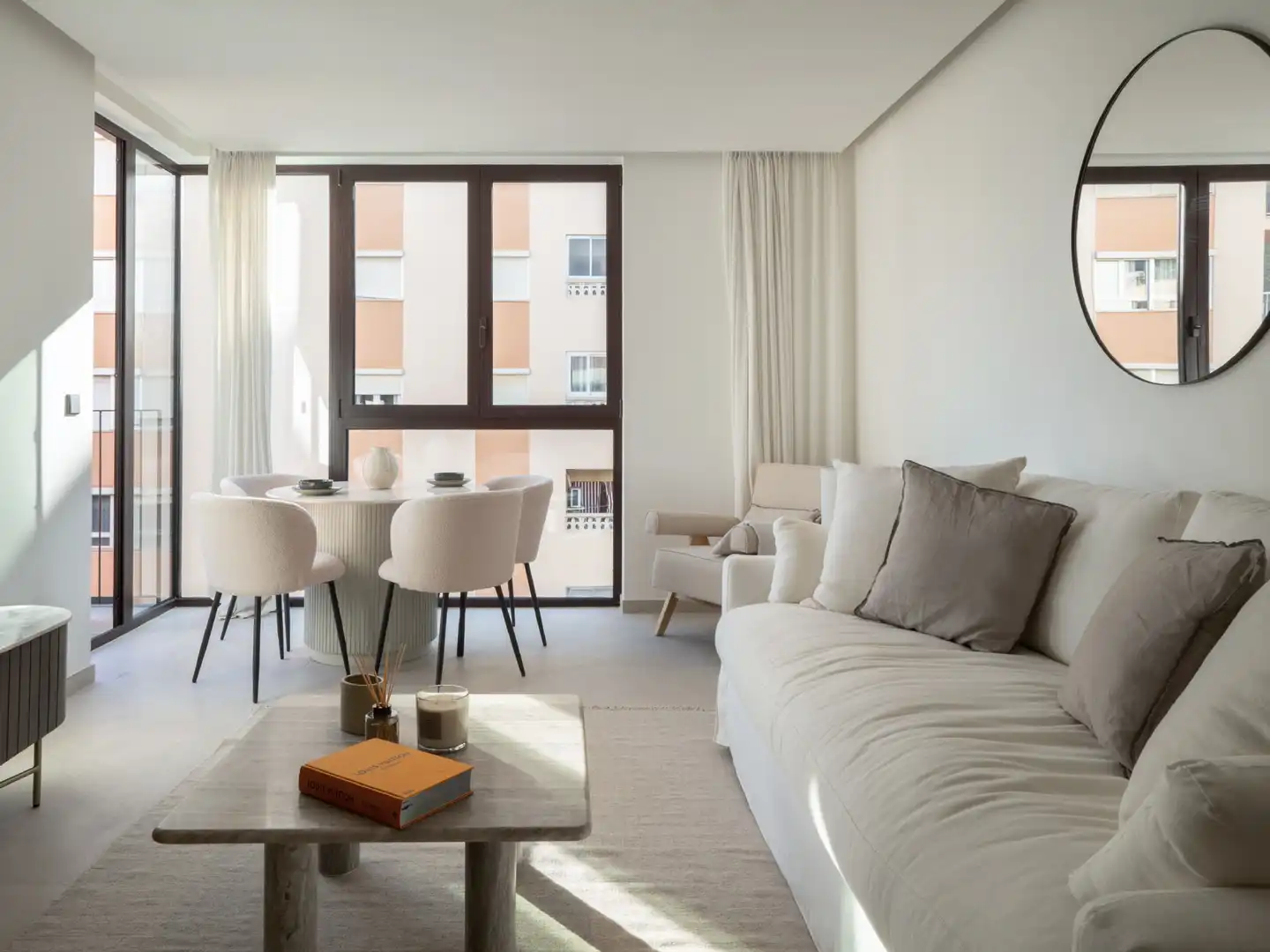 Sala de estar de Apartamento en venta en  Palma de Mallorca con Aire acondicionado, Terraza y Piscina