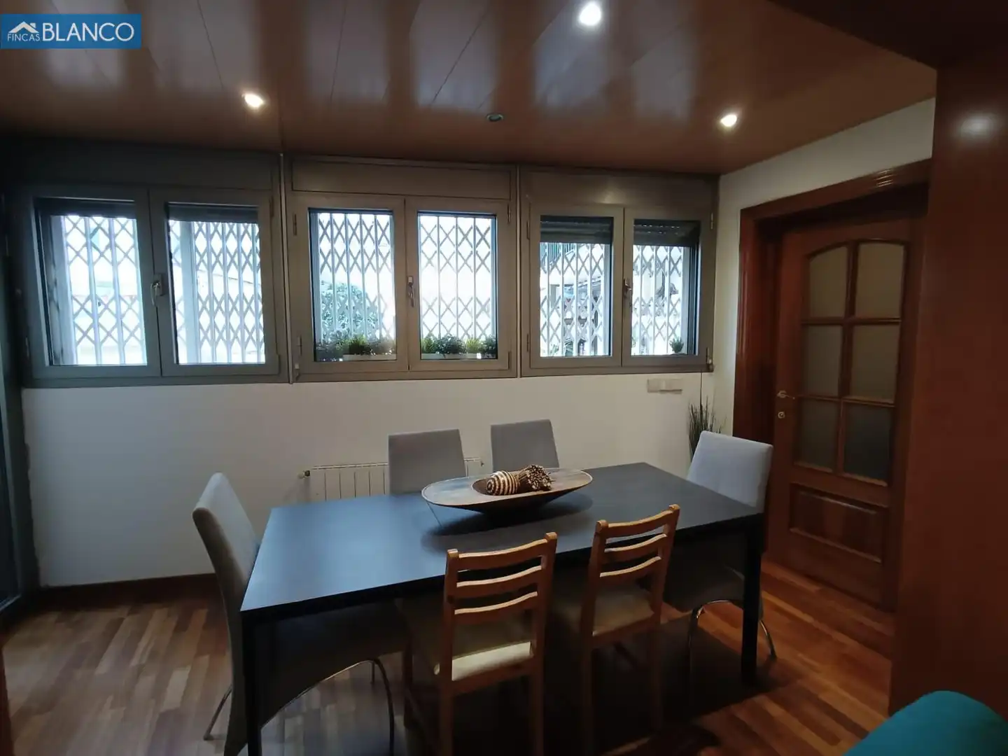 Comedor de Piso en venta en L'Hospitalet de Llobregat con Aire acondicionado, Calefacción y Parquet