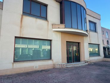 Industrial building to rent in Bobadilla - Bobadilla Estación - La Joya
