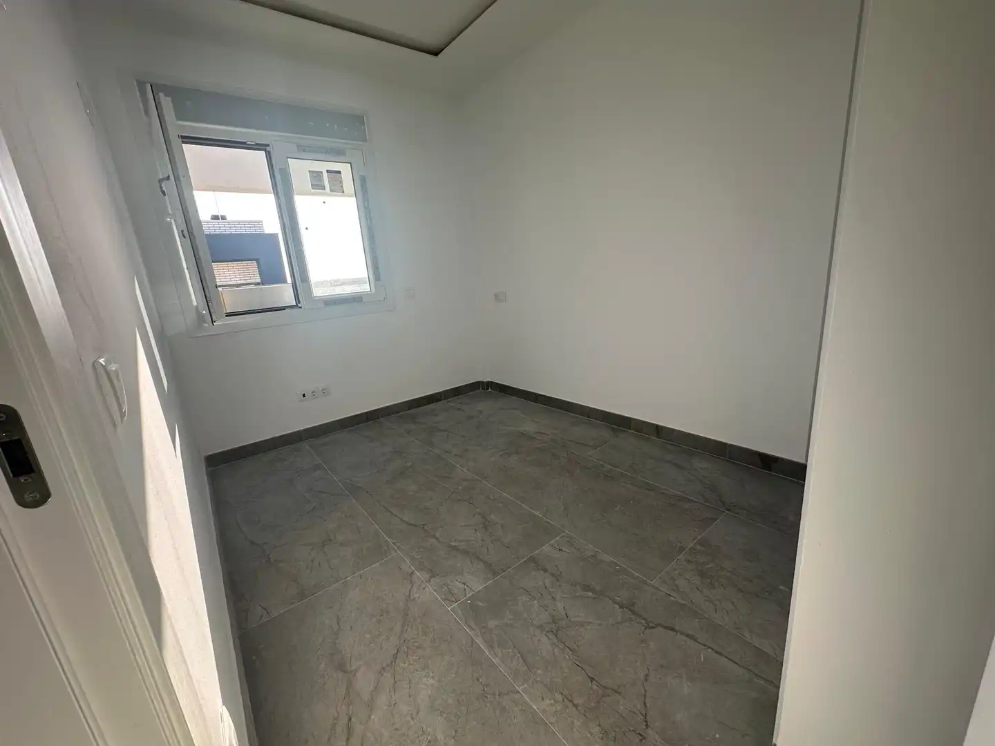 Houses for sale in Móstoles  with Air Conditioner, Heating and Private garden