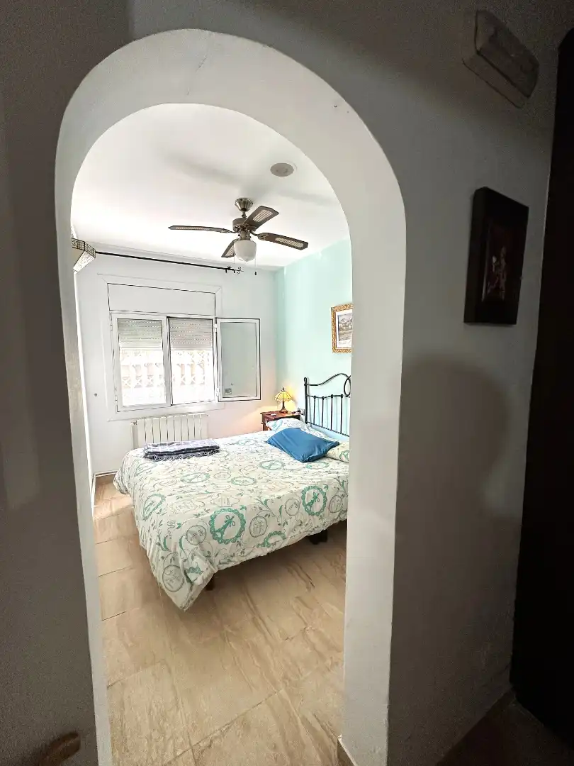 Bedroom of Study for sale in Badalona  with Air Conditioner, Heating and Furnished